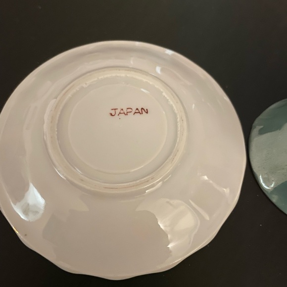 Beautiful Demitasse Tea cup and Saucer - Picture 8 of 8